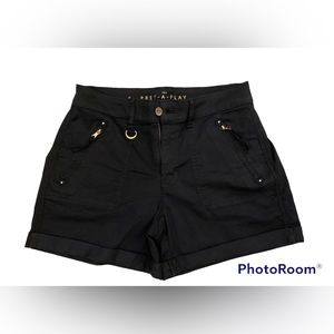 White House Black Market Mid-Rise Pret-A-Play Shorts